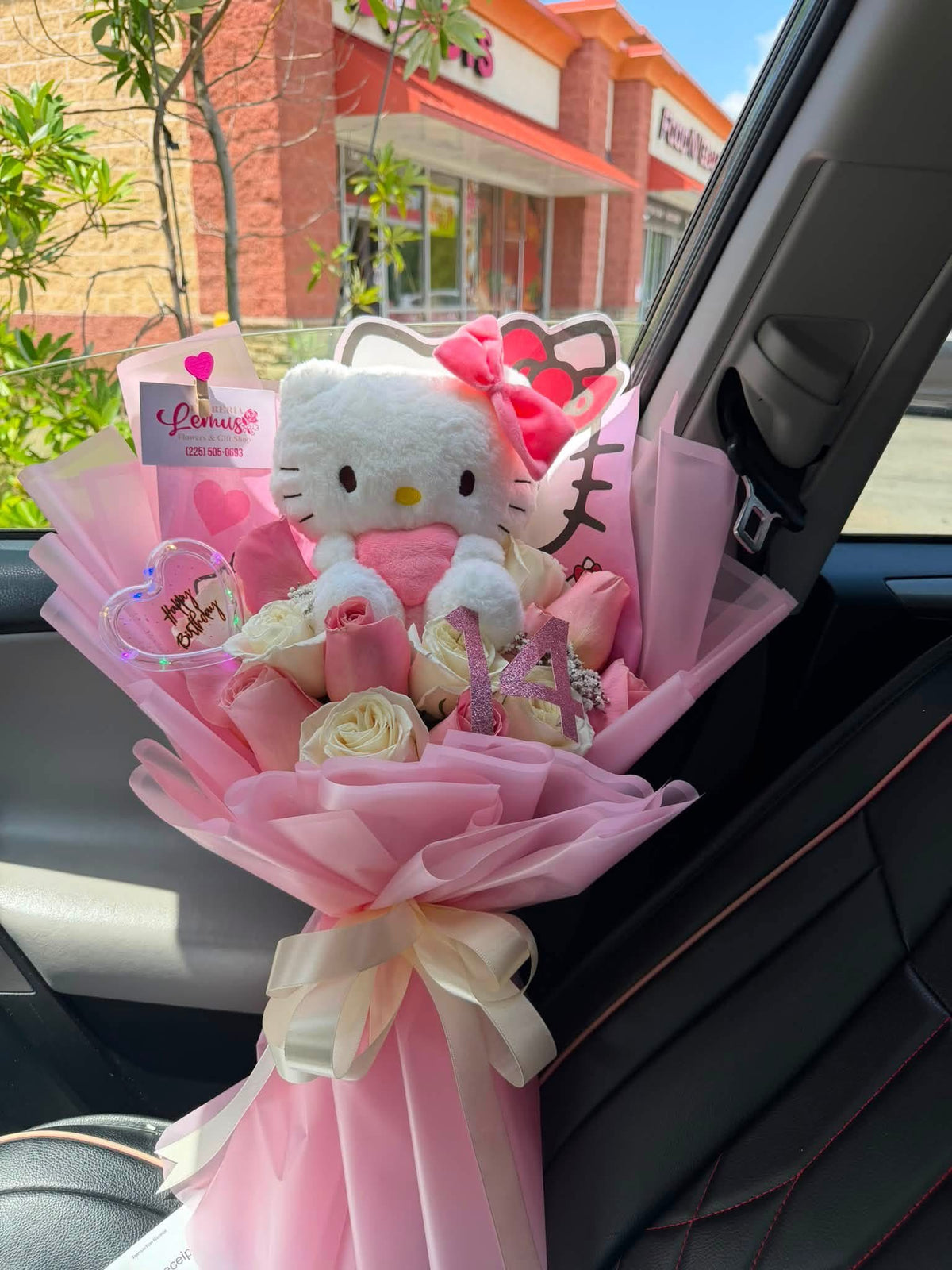 hello kitty boquet